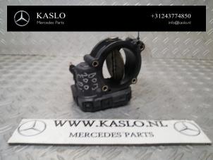 Gebruikte Gasklephuis Mercedes B (W246) 1.8 B-200 CDI BlueEFFICIENCY 16V Prijs € 25,00 Margeregeling aangeboden door kaslo auto parts