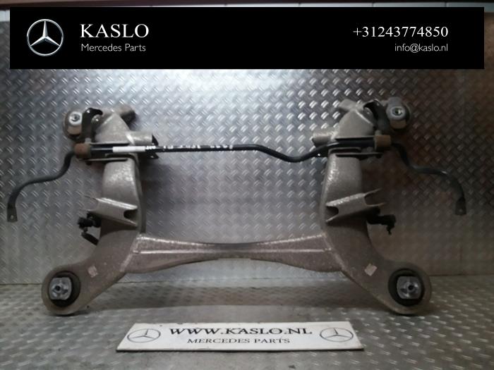 Gebruikte Subframe Mercedes S (222.0/222.1) 3.0 S-350 BlueTEC, S-350d 24V Prijs op aanvraag aangeboden door kaslo auto parts