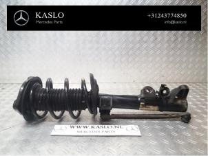 Gebruikte Mac Phersonpoot links-voor Mercedes E (R207) E-350 CDI V6 24V Prijs op aanvraag aangeboden door kaslo auto parts