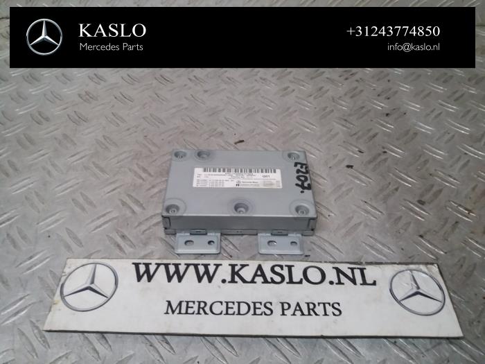 Gebruikte Telefoon interface Mercedes E (C207) E-220 CDI 16V BlueEfficiency Prijs € 75,00 Margeregeling aangeboden door kaslo auto parts