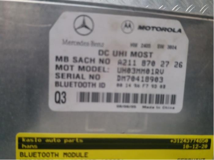 Bluetooth module van een Mercedes-Benz SL (R230) 3.7 SL-350 V6 18V 2005