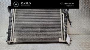 Gebruikte Radiateur Mercedes SL (R230) 3.7 SL-350 V6 18V Prijs op aanvraag aangeboden door kaslo auto parts