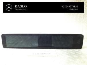 Gebruikte Command Systeem Display Mercedes B (W247) 2.0 B-200d Prijs € 500,00 Margeregeling aangeboden door kaslo auto parts
