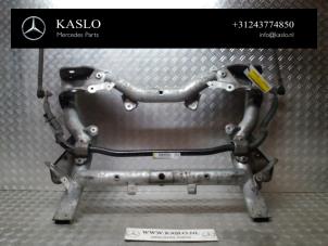 Gebruikte Subframe Mercedes E (R207) E-220 CDI 16V BlueTEC Prijs op aanvraag aangeboden door kaslo auto parts
