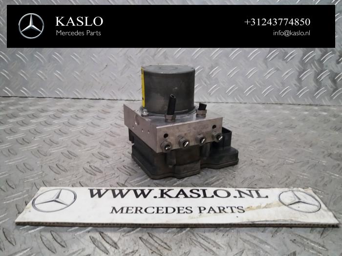 Gebruikte ABS Pomp Mercedes E (R207) E-220 CDI 16V BlueTEC Prijs € 200,00 Margeregeling aangeboden door kaslo auto parts
