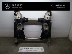 Gebruikte Subframe Mercedes S (C217) 4.7 S-500 32V Prijs € 500,00 Margeregeling aangeboden door kaslo auto parts