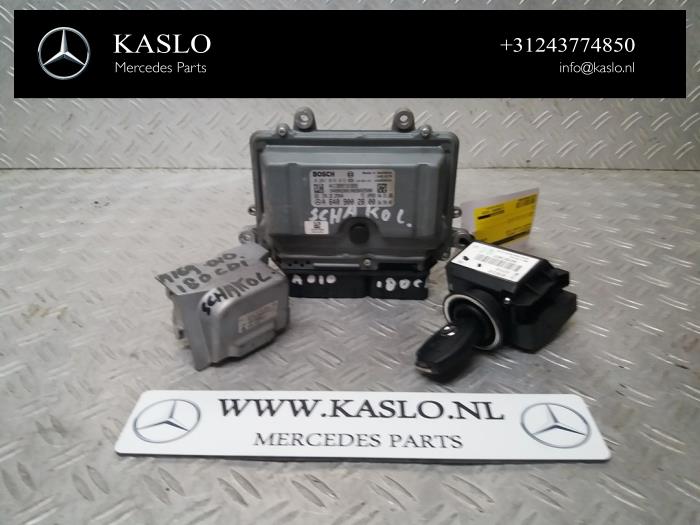 Gebruikte Kontaktslot + computer Mercedes A (W169) 2.0 A-180 CDI 16V 5-Drs. Prijs € 200,00 Margeregeling aangeboden door kaslo auto parts