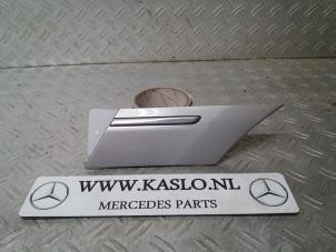 Gebruikte Carrosserielijst Mercedes B (W245,242) Prijs € 25,00 Margeregeling aangeboden door kaslo auto parts
