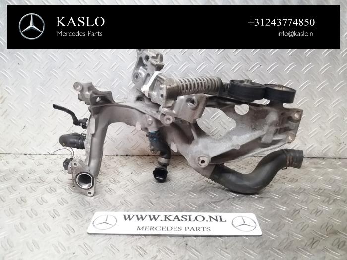 Gebruikte Dynamosteun onder Mercedes B (W246/W242) 1.8 B-180 CDI BlueEFFICIENCY 16V Prijs € 50,00 Margeregeling aangeboden door kaslo auto parts