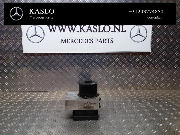 Gebruikte ABS Pomp Mercedes ML II (164/4JG) 3.0 ML-320 CDI 4-Matic V6 24V Prijs € 200,00 Margeregeling aangeboden door kaslo auto parts