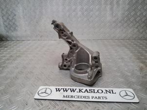 Gebruikte Motorrubber Mercedes CLA Shooting Brake (118.6) 1.3 CLA-200 Turbo 16V Prijs op aanvraag aangeboden door kaslo auto parts