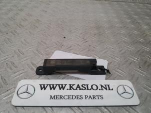 Gebruikte Keyless entry antenne Mercedes CLA Shooting Brake (118.6) 1.3 CLA-200 Turbo 16V Prijs op aanvraag aangeboden door kaslo auto parts
