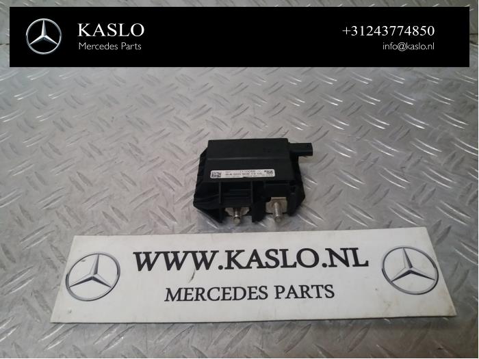 Gebruikte Diversen Mercedes C (W205) C-200 1.6 CDI BlueTEC, C-200 d 16V Prijs € 50,00 Margeregeling aangeboden door kaslo auto parts