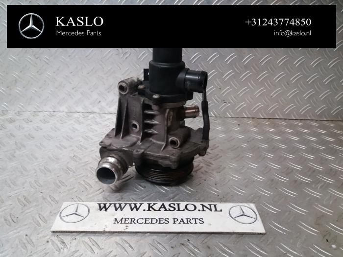 Gebruikte Waterpomp Mercedes B (W246/W242) 1.5 B-180 CDI,d 16V Prijs € 50,00 Margeregeling aangeboden door kaslo auto parts