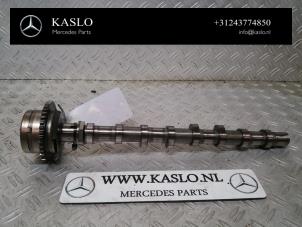 Gebruikte Nokkenas Mercedes A (W176) 1.6 A-180 16V Prijs € 150,00 Margeregeling aangeboden door kaslo auto parts