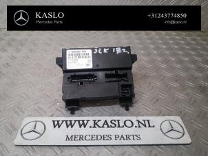 Gebruikte Cabriokap computer Mercedes SLK (R172) 2.1 250 CDI 16V BlueEFFICIENCY Prijs € 100,00 Margeregeling aangeboden door kaslo auto parts