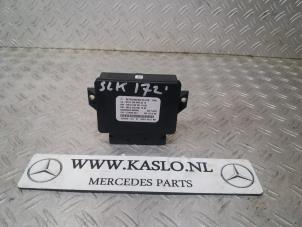 Gebruikte Handrem Module Mercedes SLK (R172) 2.1 250 CDI 16V BlueEFFICIENCY Prijs € 50,00 Margeregeling aangeboden door kaslo auto parts