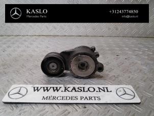 Gebruikte Spanrol Multiriem Mercedes S (222.0/222.1) 3.0 S-350 BlueTEC, S-350d 24V Prijs € 50,00 Margeregeling aangeboden door kaslo auto parts