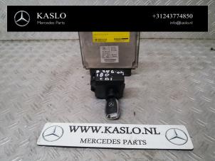 Gebruikte Kontaktslot + computer Mercedes B (W246) 1.8 B-180 CDI BlueEFFICIENCY 16V Prijs € 300,00 Margeregeling aangeboden door kaslo auto parts