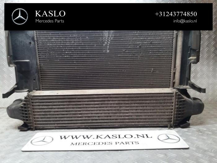 Gebruikte Radiateur Airco Mercedes A (W176) 1.5 A-180 CDI, A-180d 16V Prijs € 100,00 Margeregeling aangeboden door kaslo auto parts