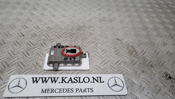 Xenon Starter van een Mercedes-Benz C (W204) 2.2 C-220 CDI 16V BlueEFFICIENCY 2012