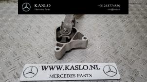 Gebruikte Motorsteun Mercedes A (W176) 1.8 A-180 CDI 16V Autom. Prijs € 20,00 Margeregeling aangeboden door kaslo auto parts
