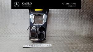 Gebruikte Middenconsoles Mercedes C (W205) C-200 1.6 CDI BlueTEC, C-200 d 16V Prijs € 200,00 Margeregeling aangeboden door kaslo auto parts