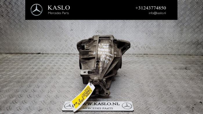 Gebruikte Cardanklok achter Mercedes C (W205) C-200 1.6 CDI BlueTEC, C-200 d 16V Prijs € 500,00 Margeregeling aangeboden door kaslo auto parts