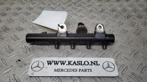 Gebruikte Injector brug Mercedes B (W246,242) 1.5 B-180 CDI 16V Prijs € 50,00 Margeregeling aangeboden door kaslo auto parts