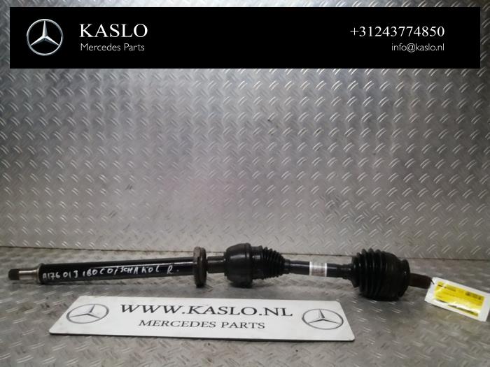 Gebruikte Aandrijfas rechts-voor Mercedes A (W176) 1.5 A-180 CDI, A-180d 16V Prijs € 75,00 Margeregeling aangeboden door kaslo auto parts