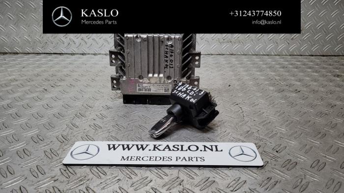 Gebruikte Kontaktslot + computer Mercedes A (W176) 1.5 A-180 CDI, A-180d 16V Prijs € 300,00 Margeregeling aangeboden door kaslo auto parts