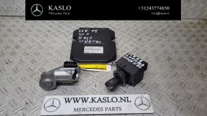 Gebruikte Contactslot + computer Mercedes SLK (R171) 1.8 200 K 16V Prijs € 250,00 Margeregeling aangeboden door kaslo auto parts