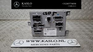 Gebruikte Comfort Module Mercedes C (W205) C-220 2.2 CDI BlueTEC, C-220 d 16V Prijs € 50,00 Margeregeling aangeboden door kaslo auto parts
