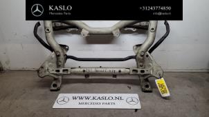 Gebruikte Subframe Mercedes E (W212) E-300 V6 24V BlueEFFICIENCY Prijs € 200,00 Margeregeling aangeboden door kaslo auto parts