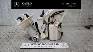 Gebruikte Tank element Pomp Mercedes C (W204) 1.8 C-180 CGI 16V Prijs € 100,00 Margeregeling aangeboden door kaslo auto parts