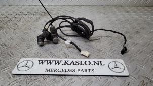 Gebruikte PDC Sensor Set Mercedes C (W204) 1.8 C-180 CGI 16V Prijs € 150,00 Margeregeling aangeboden door kaslo auto parts