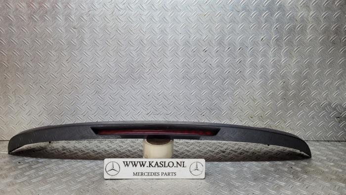 Spoiler achterklep van een Mercedes-Benz C Estate (S205) C-250 CDI BlueTEC, C-250 d 2.2 16V 2015