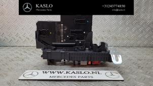 Gebruikte Zekeringkast Mercedes C (C204) 2.2 C-220 CDI 16V BlueEfficiency Prijs € 150,00 Margeregeling aangeboden door kaslo auto parts