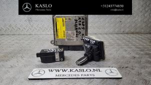 Gebruikte Kontaktslot + computer Mercedes C (W205) C-220 2.2 CDI BlueTEC, C-220 d 16V Prijs € 300,00 Margeregeling aangeboden door kaslo auto parts