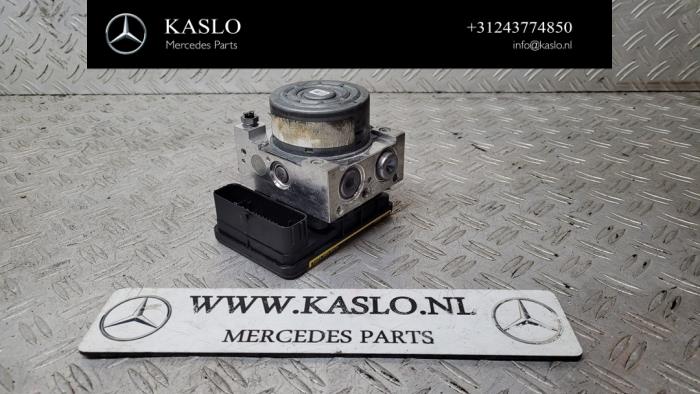 Gebruikte ABS Pomp Mercedes C (W205) C-220 2.2 CDI BlueTEC, C-220 d 16V Prijs € 150,00 Margeregeling aangeboden door kaslo auto parts