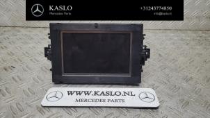 Gebruikte Display Interieur Mercedes C (C204) 2.2 C-220 CDI 16V BlueEfficiency Prijs € 50,00 Margeregeling aangeboden door kaslo auto parts