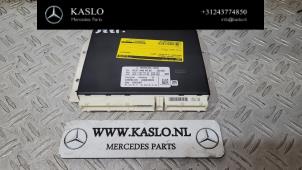Gebruikte Luchtvering module Mercedes S (W221) 3.0 S-320 CDI 24V Prijs € 50,00 Margeregeling aangeboden door kaslo auto parts