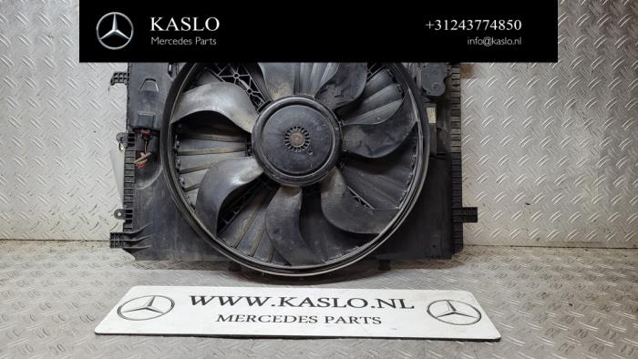 Gebruikte Fan Radiateur Mercedes A (W176) 1.5 A-180 CDI, A-180d 16V Prijs € 200,00 Margeregeling aangeboden door kaslo auto parts