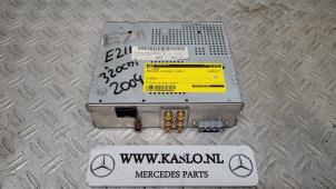 Gebruikte TV tuner Mercedes E (W211) Prijs op aanvraag aangeboden door kaslo auto parts