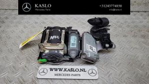 Gebruikte Veiligheidsgordel links-voor Mercedes C (W204) 2.2 C-200 CDI 16V BlueEFFICIENCY Prijs € 30,00 Margeregeling aangeboden door kaslo auto parts