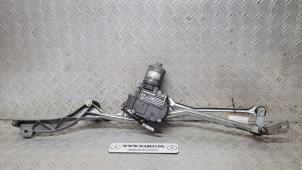 Gebruikte Ruitenwismotor + Mechaniek Mercedes E (W211) 3.2 E-320 CDI 24V Prijs op aanvraag aangeboden door kaslo auto parts