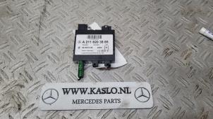 Gebruikte Keyless vehicle module Mercedes E (W211) 3.2 E-320 CDI 24V Prijs € 50,00 Margeregeling aangeboden door kaslo auto parts