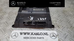 Gebruikte Computer stoel Mercedes S (W221) 3.0 S-320 CDI 24V Prijs € 40,00 Margeregeling aangeboden door kaslo auto parts