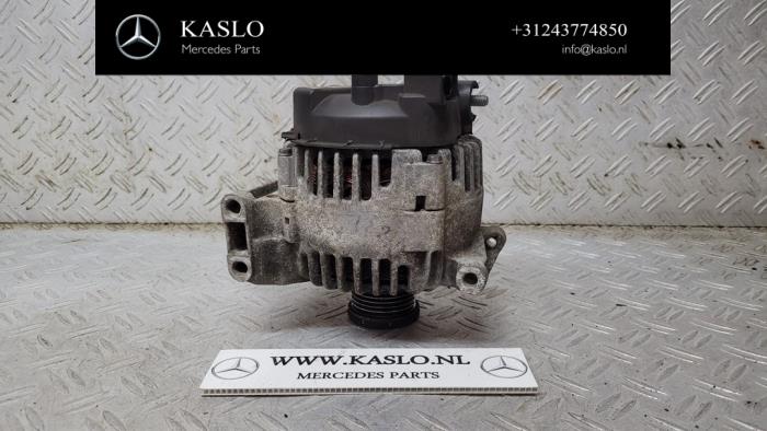 Gebruikte Alternator Mercedes B (W245) 2.0 B-180 CDI 16V Prijs € 50,00 Margeregeling aangeboden door kaslo auto parts