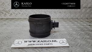 Gebruikte Luchtmassameter Mercedes CLS (C219) 350 CGI 3.5 V6 24V Prijs € 50,00 Margeregeling aangeboden door kaslo auto parts